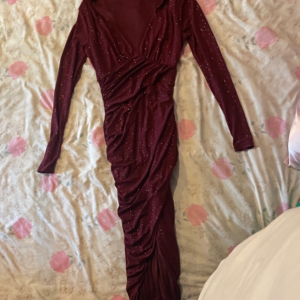 Chic Long Sleeve Burgundy Dress